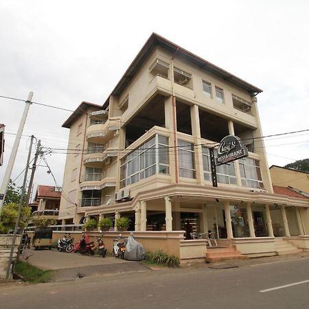 Oyo 317 Choy'S Waterfront Residence Negombo Zewnętrze zdjęcie
