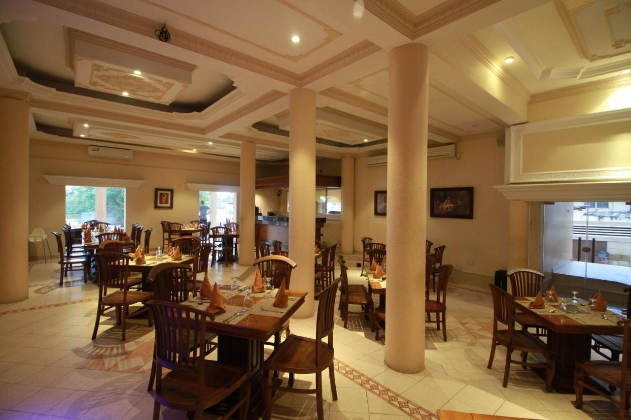 Oyo 317 Choy'S Waterfront Residence Negombo Zewnętrze zdjęcie