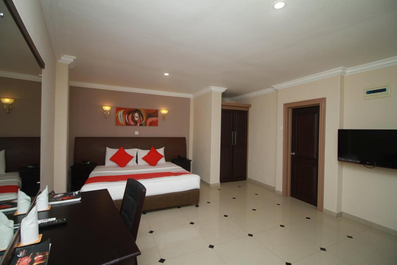 Oyo 317 Choy'S Waterfront Residence Negombo Zewnętrze zdjęcie
