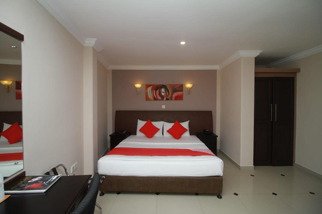 Oyo 317 Choy'S Waterfront Residence Negombo Zewnętrze zdjęcie
